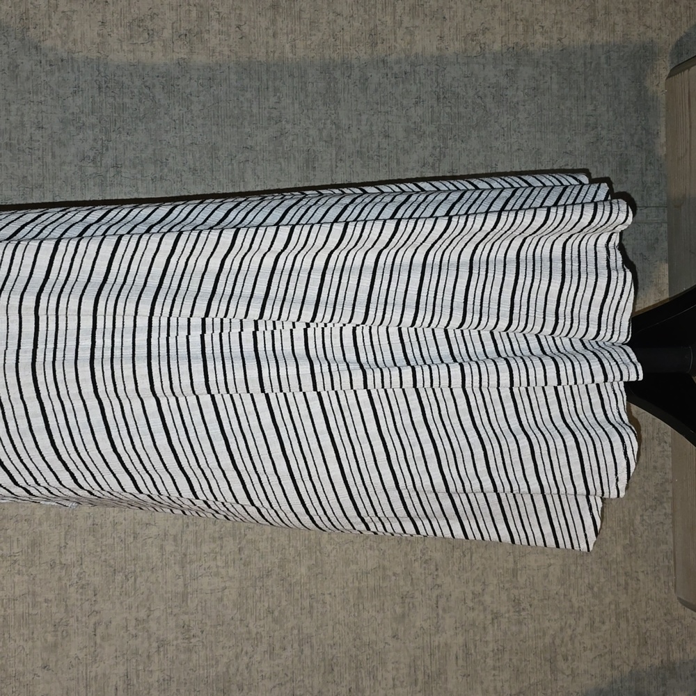 EUC Women's cover up/dress - Picture 10 of 13